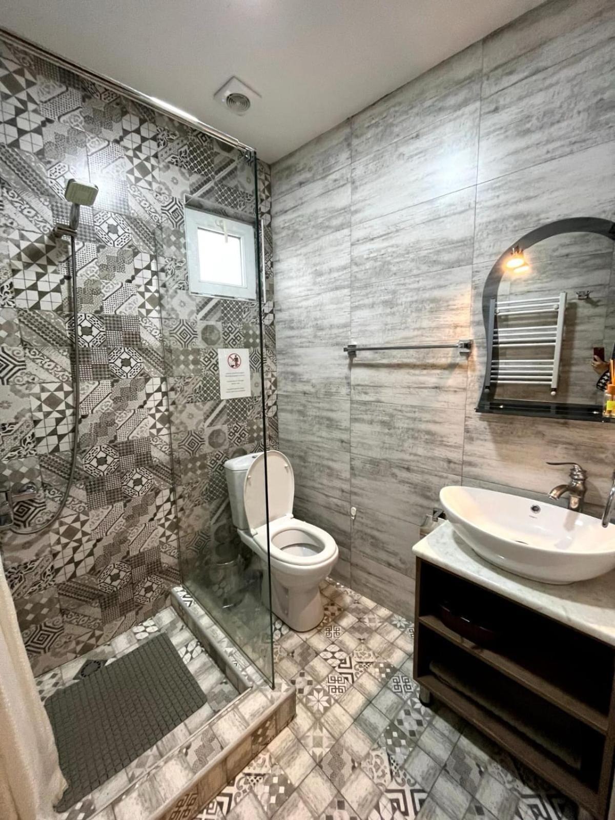 Tbilisi Trinity Apartment מראה חיצוני תמונה